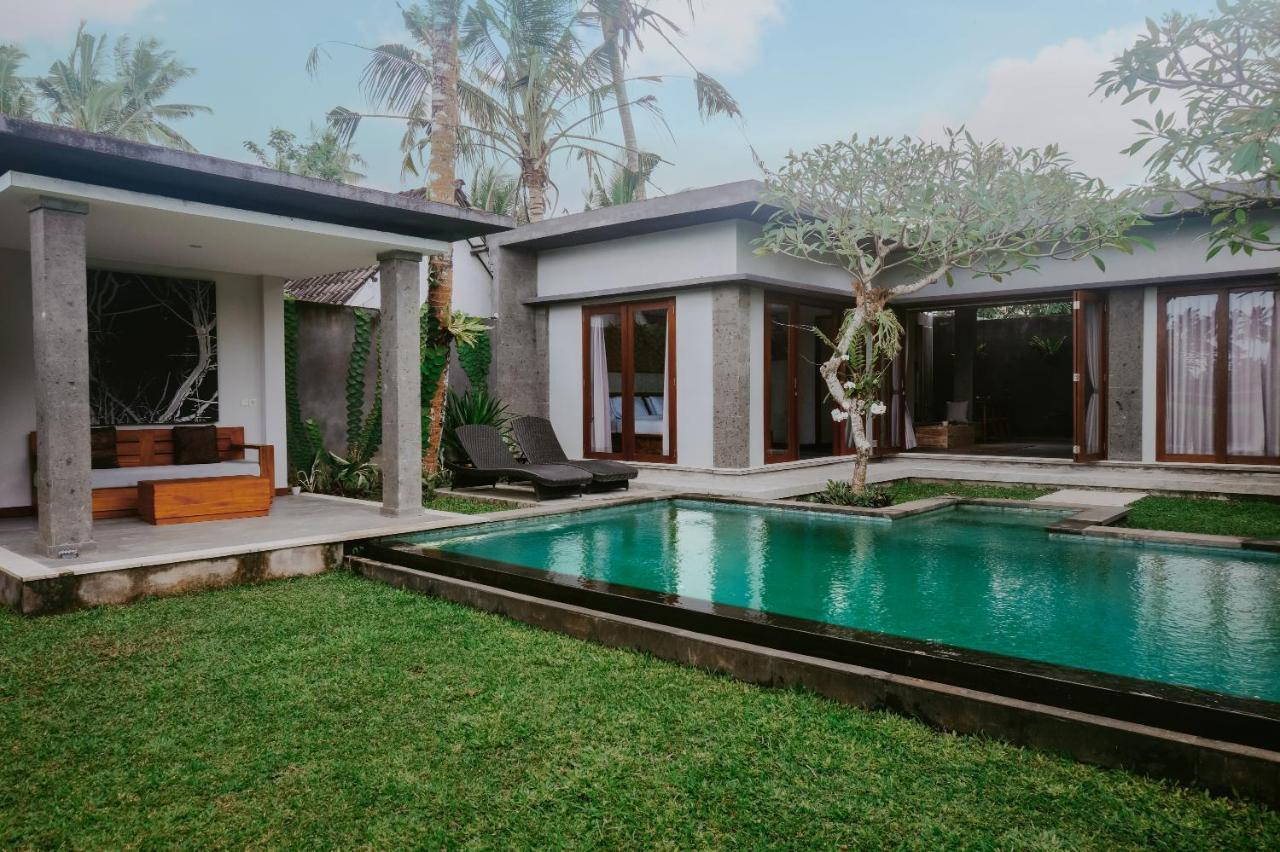 Anggira Villa Ubud Esterno foto