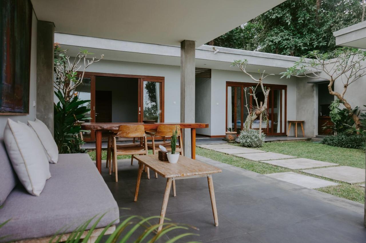 Anggira Villa Ubud Esterno foto